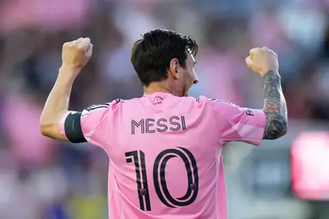 ميسي هو الفارق الوحيد.. كيف تساوى الأهلي وإنتر ميامي في افتتاح الـ100 مليون دولار بالمونديال؟